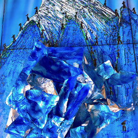 mountain hall 2019 115cm x 82 cm Acryl, Collage, Fotografie