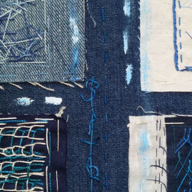 Detail aus "Kleine blauweiße Stickexploration", Freie Stickerei, 100 x 50cm