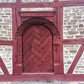 Tür der St. Georg Kapelle