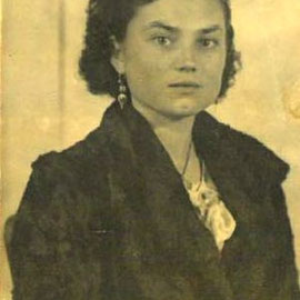 Mari, "La Chupeta"