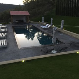 Création piscine adapté à son environnement Pays d'Aix en Provence
