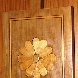 Holzbrett, Intarsie, 3 dimensionale Blume