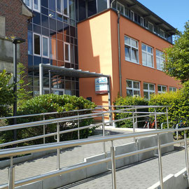 Eingang zur Geschäftsstelle - Hermann-Löns-Weg 9
