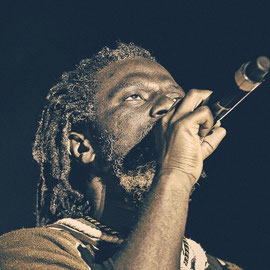 TIKEN JAH FAKOLI