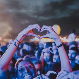 LOVE IS BACK 