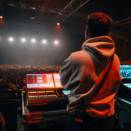ASAF AVIDAN LIGHT DESIGNER ZENITH