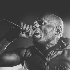 KERY JAMES