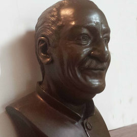 Bust of Avatar Meher Baba - side view