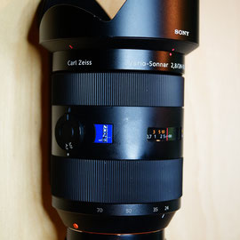 Sony Vario Sonnar T* 24-70mm F2.8 ZA SSM Carl Zeiss 