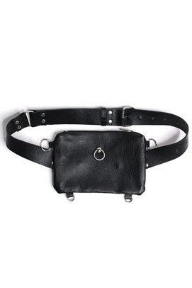 RING WAISTBAG    €120,00