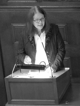 Martina Schubert im Wirtschaftsparlament Wien