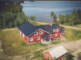 AntsInPants Tours Aktivurlaub Schweden Outdoorurlaub Lappland Abenteuerurlaub buchen Villa am See in Schweden buchen reservieren 