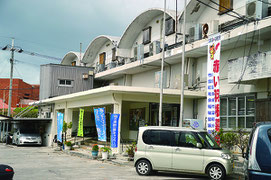 外部検討委員会を発足させる計画を進めている竹富町=1日、同役場