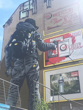 Top 5 graffiti spots in Berlin