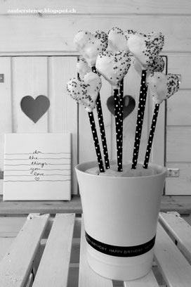 cakepops herzen, juniqe, do the things you love, cakepops selber machen, backblog schweiz, 