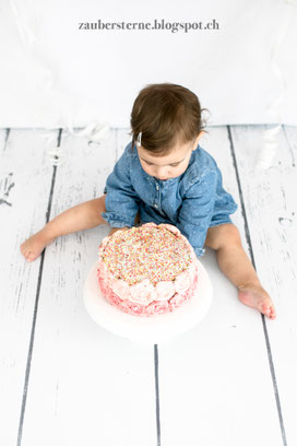 Cakesmash Shooting Schweiz, Blog Schweiz, Kreativblog Schweiz, Fotografin Schweiz, Kinderfotos Schweiz, Bloggerin Schweiz, Cakesmash Mädchen, Miri Weber, zaubersterne