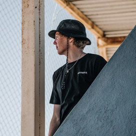 Manera It´s Summer Bro T-Shirt Black bei WindSucht in Hamminkeln