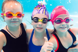 Schwimmchule Stefanski, Fortgeschrittene Schwimmkurse, Hallenbad Gratkorn, Babyschwimmen, Anfängerschwimmen, Kraulkurse