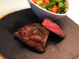 Steak Sous-Vide Moderne Küche trifft Holzkohle