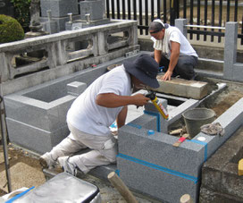 深谷石材店：お墓を建てる