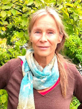 Gabriele Herb , Ausbildung in system. - körpertehrapeutischer Prozessbegleitung , Termine nach Vereinbarung