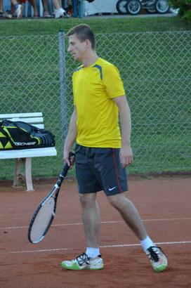 Wolfgang Bauer, skeptischer Blick nach einem Linienball...