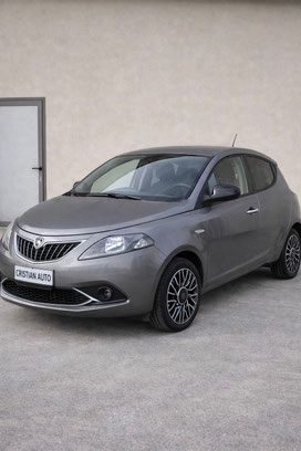Noleggio Lancia Ypsilon Promotors di Cristian Auto