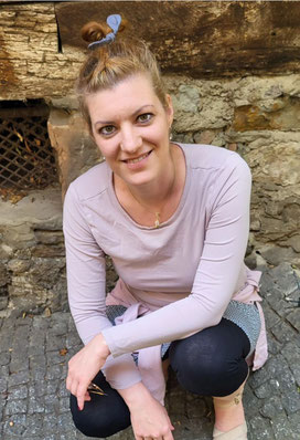Freundliches Porträtfoto von Medium Viola Müller aus Bad Nauheim in Hessen
