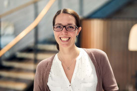 Serviceassistentin Stefanie Kaufmann im Autohaus Fischer, Celle.