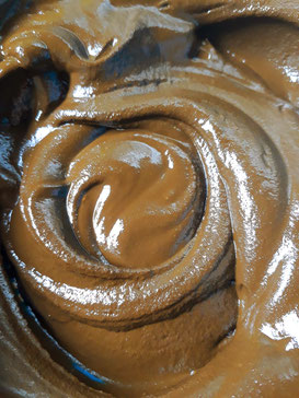 Freshly mixed hand made natural, organic henna paste. Non-chemical ancient cosmetic