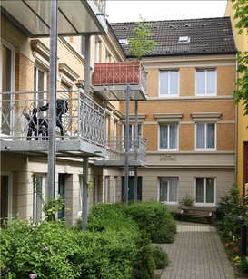 Stiftung Hieronymus Vogeler Gotteswohnungen. Wohnanlage in Hamburg St. Georg an der Böckmannstraße 47 mit 22 Wohnungen.
