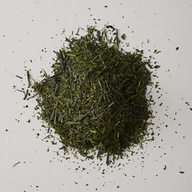 Foto, Sencha aus Shizuoka, leuchtend grasgrün.