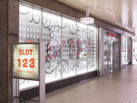 スロット１２３   梅田店 