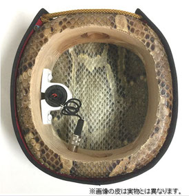 エレキ三線のチーガの内部の画像