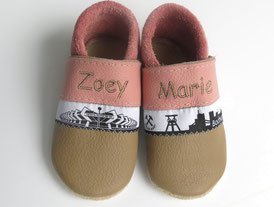  individualisiert zweifarbige Puschen beige / rosa Namen & skyline Bochum