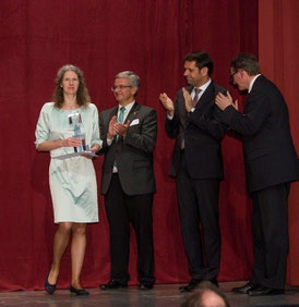 v. l. n. r. Anke Feierabend, Landrat Michael Roesberg (Stade), Wirtschaftsminister Olaf Lies sowie Landrat Bernd Lütjen (Osterholz) Foto: Michael Hensel