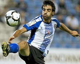 Joseba del Olmo, con la camiseta del Hércules.