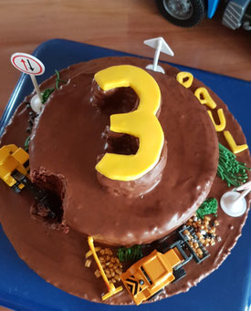 Kuchen Deko Ideen Geburtstag Bergsteiger Kletter Torte