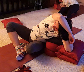 Yin Yoga Meditation Michaela Hold München Familienaufstellung Holistic Pulsing Ausbildung 