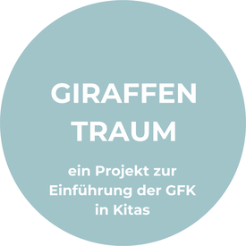 Maike Dohmann Trainerin für Gewaltfreie Kommunikation Button GFK Projekt Girafftentraum zur Einführung in Kitas Kindergärten in Niedersachsen Peine Hannover Braunschweig Hildesheim GFK in Schulen