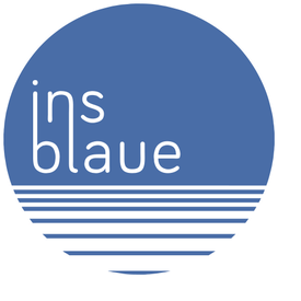 ins Blaue
