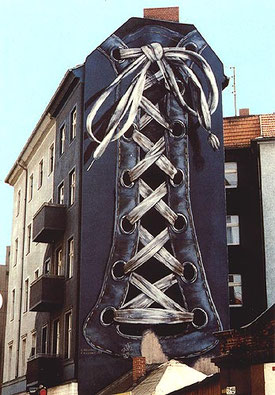 Wandbild Mural Turnschuh 