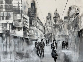 Cityscape, Stadtansicht in schwarz & weiß, mit schwarz gekleideter Dame im Vordergrund