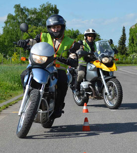 Motorradbegleitung