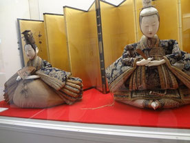 人形の家は雛人形と和のミニチュアの展示