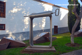 NEU! Estatua de la lata