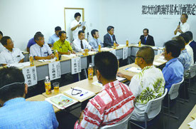 第1回第2次竹富町海洋基本計画策定委員会が開かれた=26日、竹富町役場