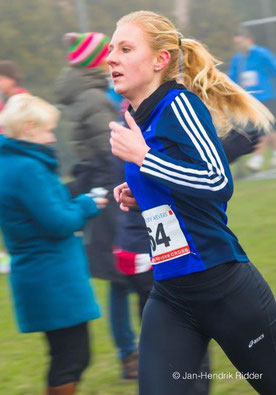 Jasmin Nieland verbesserte ihre perrsönliche Bestzeit über 1500 m auf glänzende 4:38,96 Minuten. (Archivfoto)