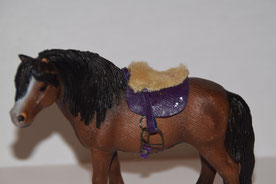 Pony-Fellsattel
