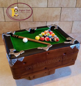 Pool tafel taart Eindhoven, taart Eindhoven, taarten Eindhoven, taart bestellen Eindhoven, persoonlijke taarten eindhoven, verjaardagstaart Eindhoven, verjaardagstaart bestellen Eindhoven